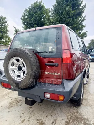Nissan Terrano 2002 Red