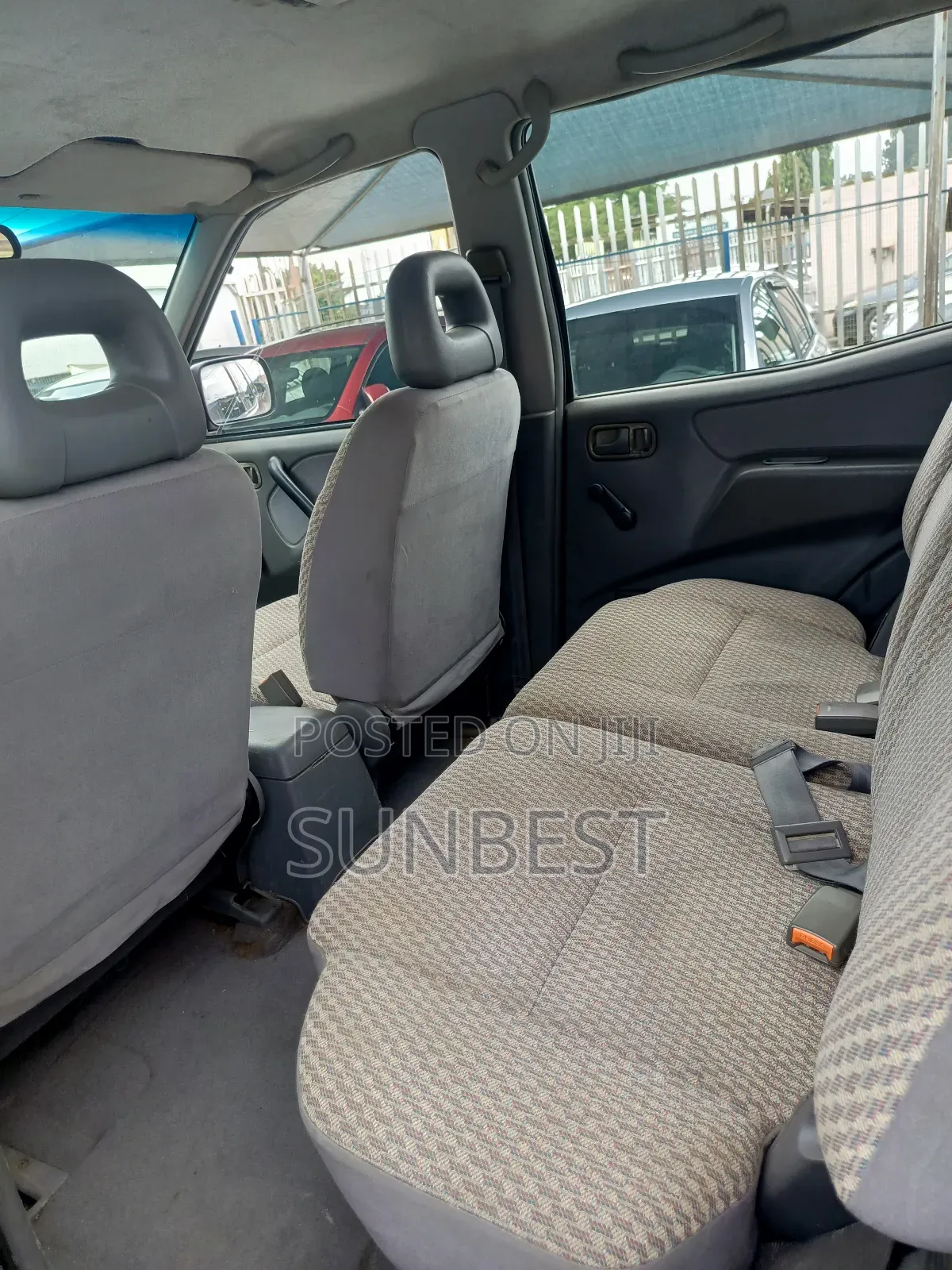 Nissan Terrano 2002 Red