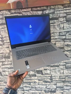 Laptop Lenovo IdeaPad 300 8GB Intel Core i3 SSD 256GB