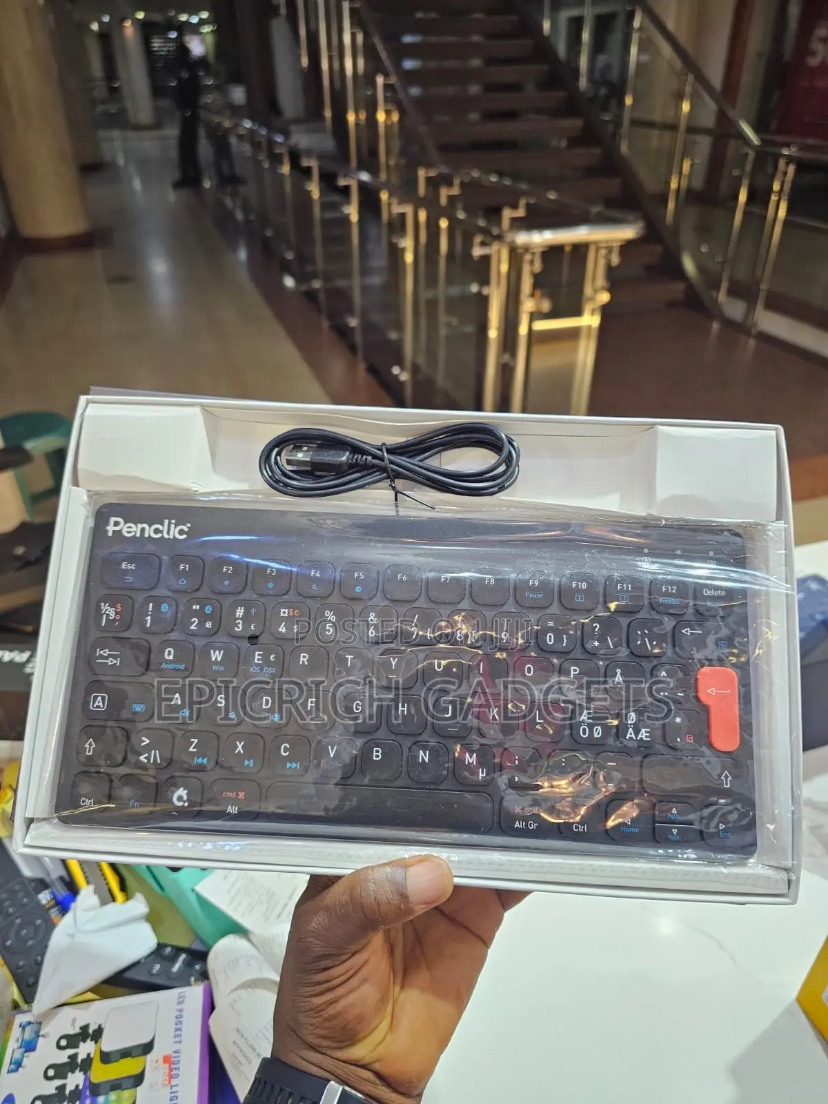 Penclic Rechargeable Mini Keyboard Kb3