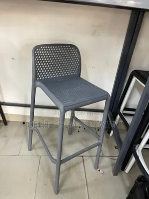 Modern Classic Fibre High Chair