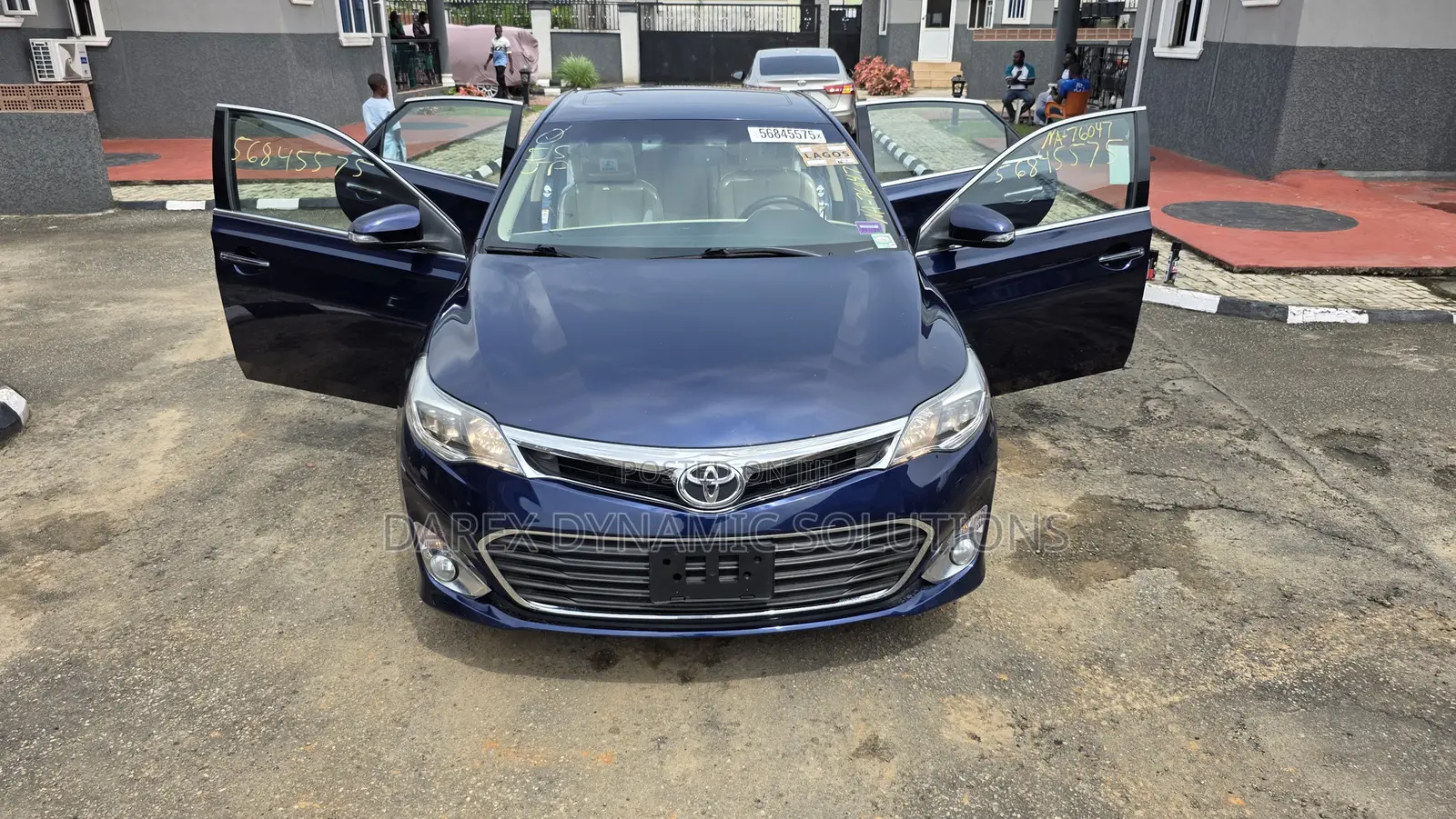2013 Toyota Avalon XLE Premium Sedan FWD (3.5L 6cyl 6A)