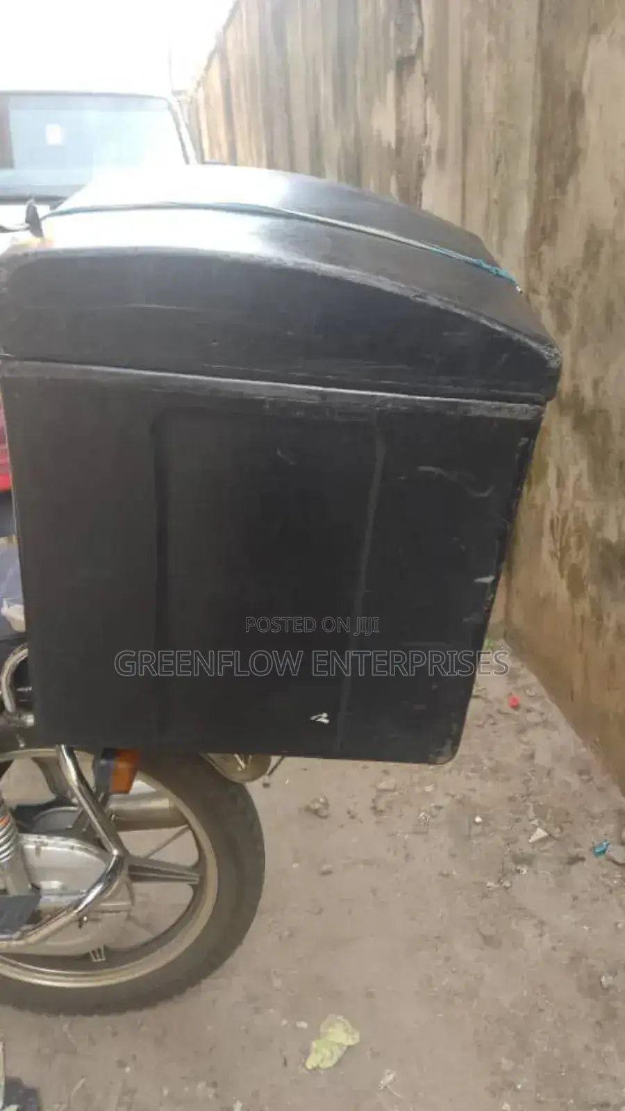 Courier Delivery Box