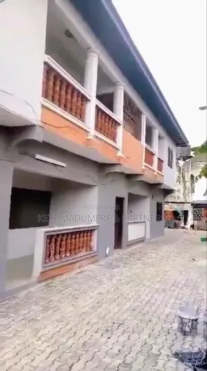 4bdrm Block of Flats in Rumuaghulu , Port for sale