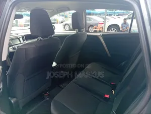 Toyota RAV4 LE 4dr SUV AWD (2.5L 4cyl 6A) 2015 Green