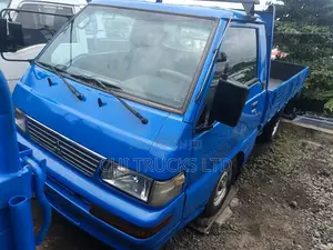 Mitsubishi L300 Pickup Truck Diesel