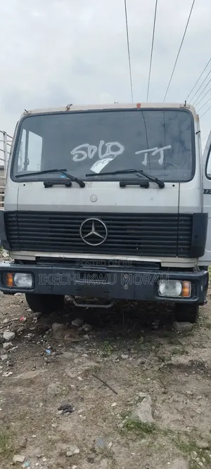 Mercedes Benz Truck 1722