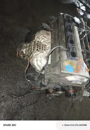 Complete Engine for Toyota Corolla, Pontiac Etc 4 Plug (1zz)