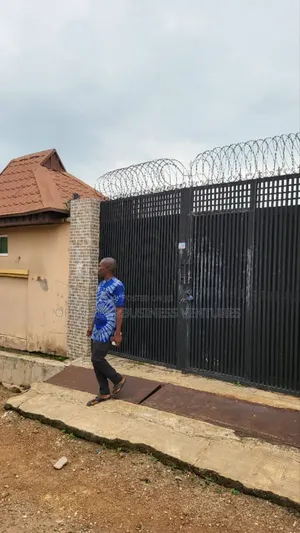Furnished 2bdrm Bungalow in Baptist Grammar, Jericho for sale