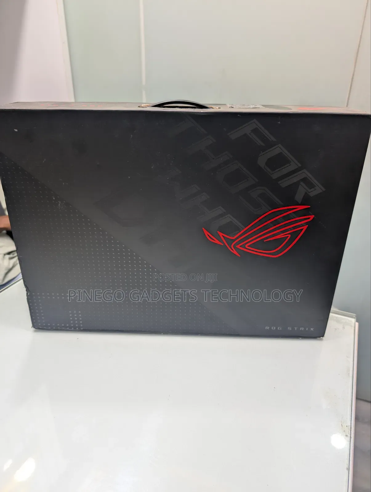New Laptop Asus ROG Strix G17 16GB AMD Ryzen 9 SSD 1T