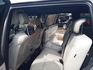 Mercedes-Benz GL-Class GL 450 2010 Gray
