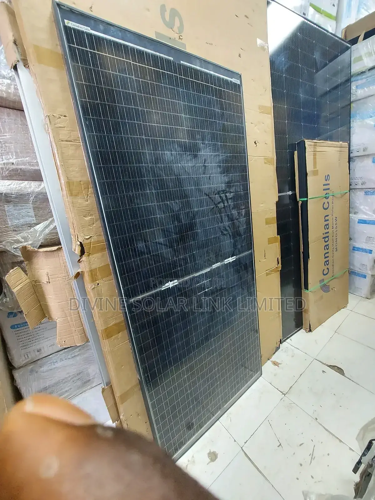 152watt Canadian Solar Panel 550watt 152 Cells