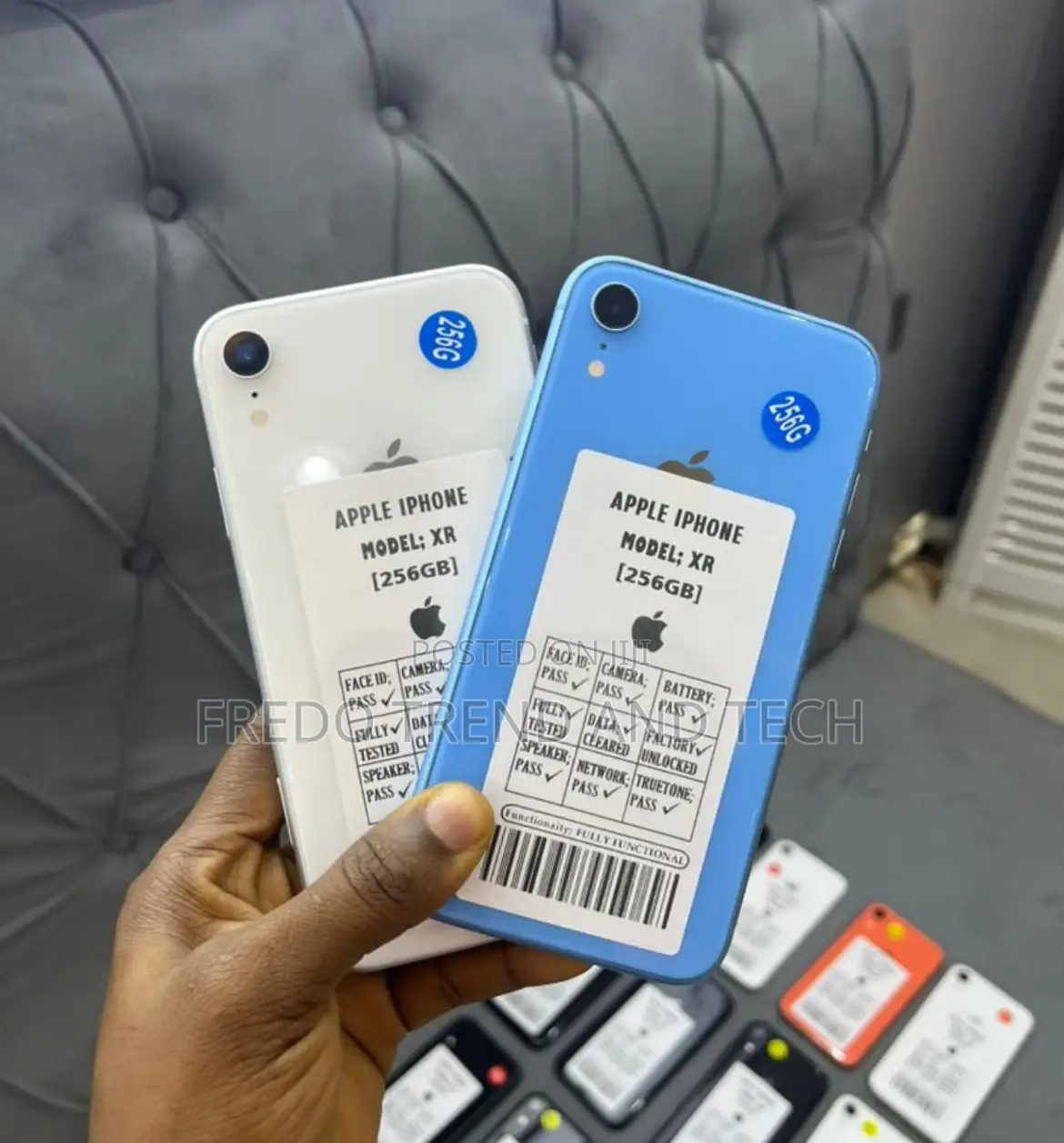New Apple iPhone XR 64 GB Blue