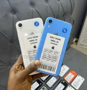 New Apple iPhone XR 64 GB Blue