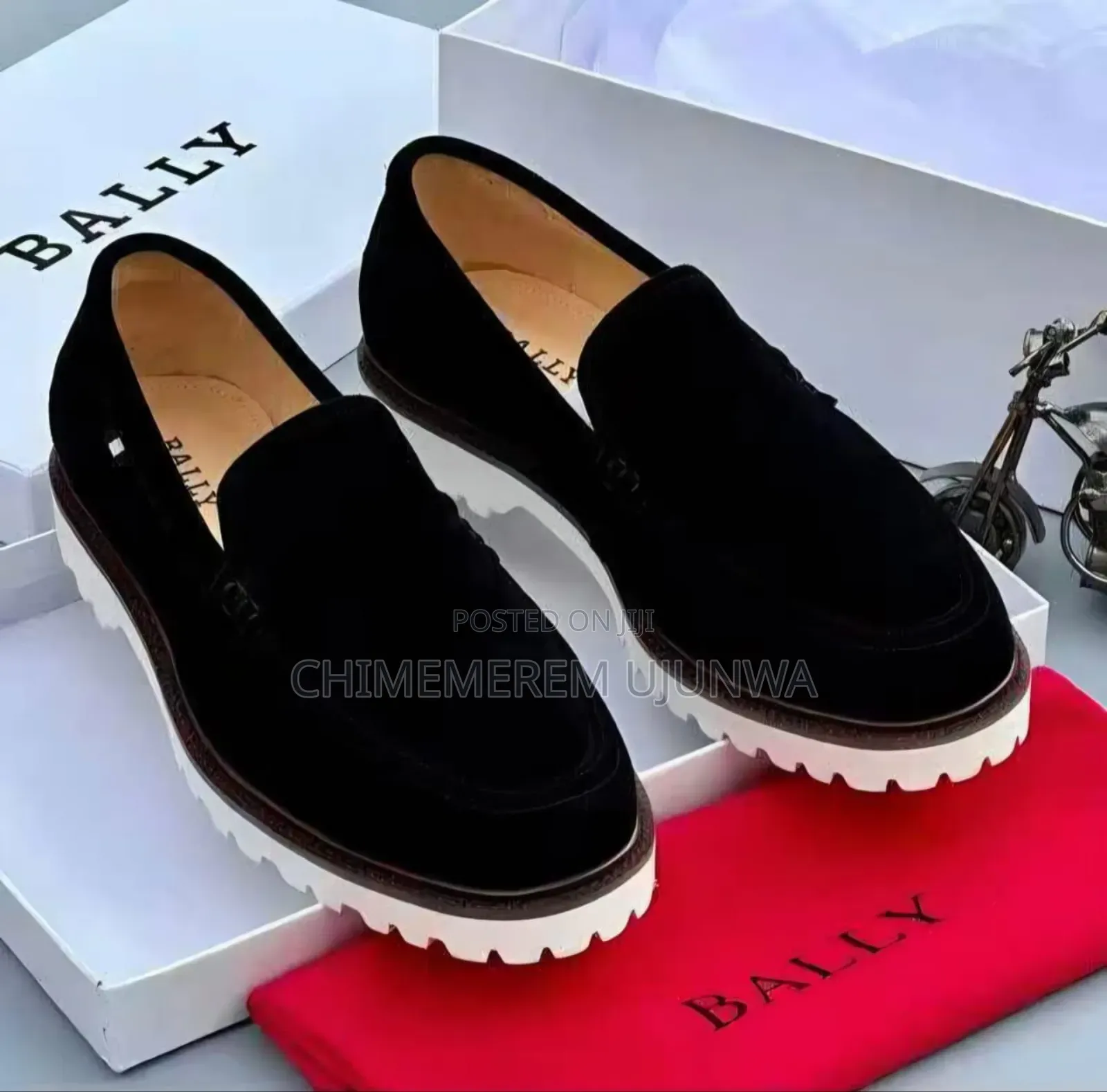 Quality Flat Shoe Available in Both Brands