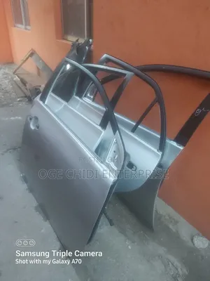 Toyota Door Corolla 2012