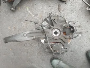 Front Hub Mazda 2010-2013