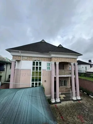 5bdrm Duplex in New Road Ada George for sale