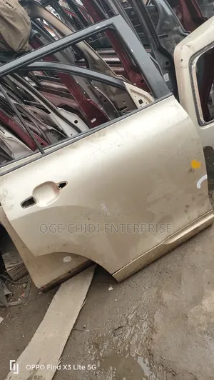Toyota Door Highlander 2012