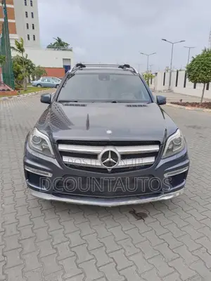 Mercedes-Benz GL-Class GL550 4MATIC 4dr SUV AWD (4.7L 8cyl Turbo 7A)