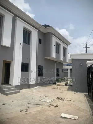 Furnished 3bdrm Duplex in Kolapo Ishola, Akobo for rent