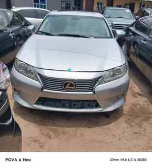 Lexus ES 350 FWD 2014 Silver