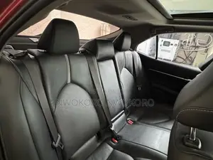 Toyota Camry XSE 2021 Red