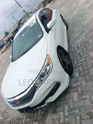 Honda Accord Sport 4dr Sedan FWD (2.4L 4cyl 2A) 2017 White