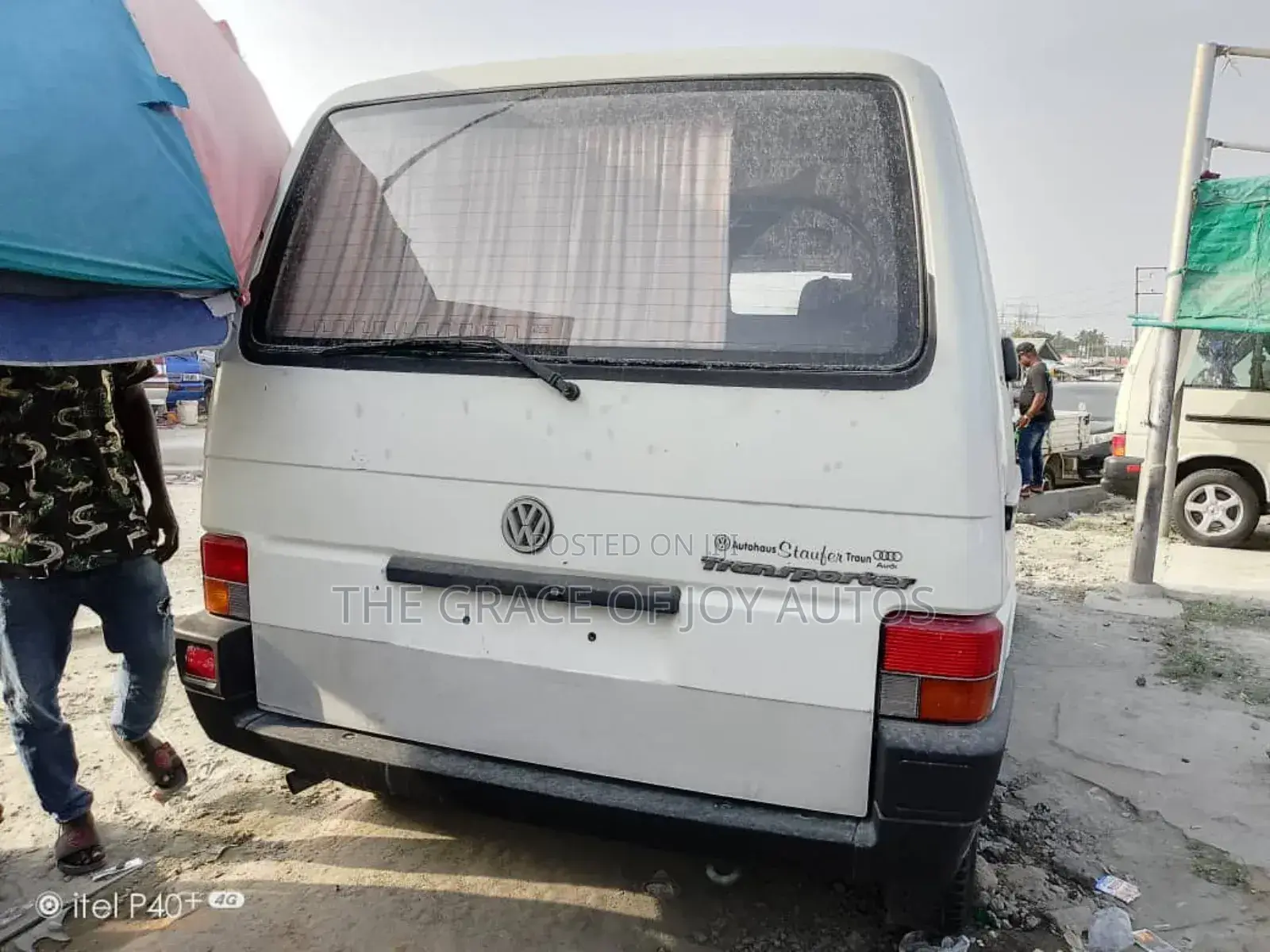 Volkswagen Transporter 2002 White