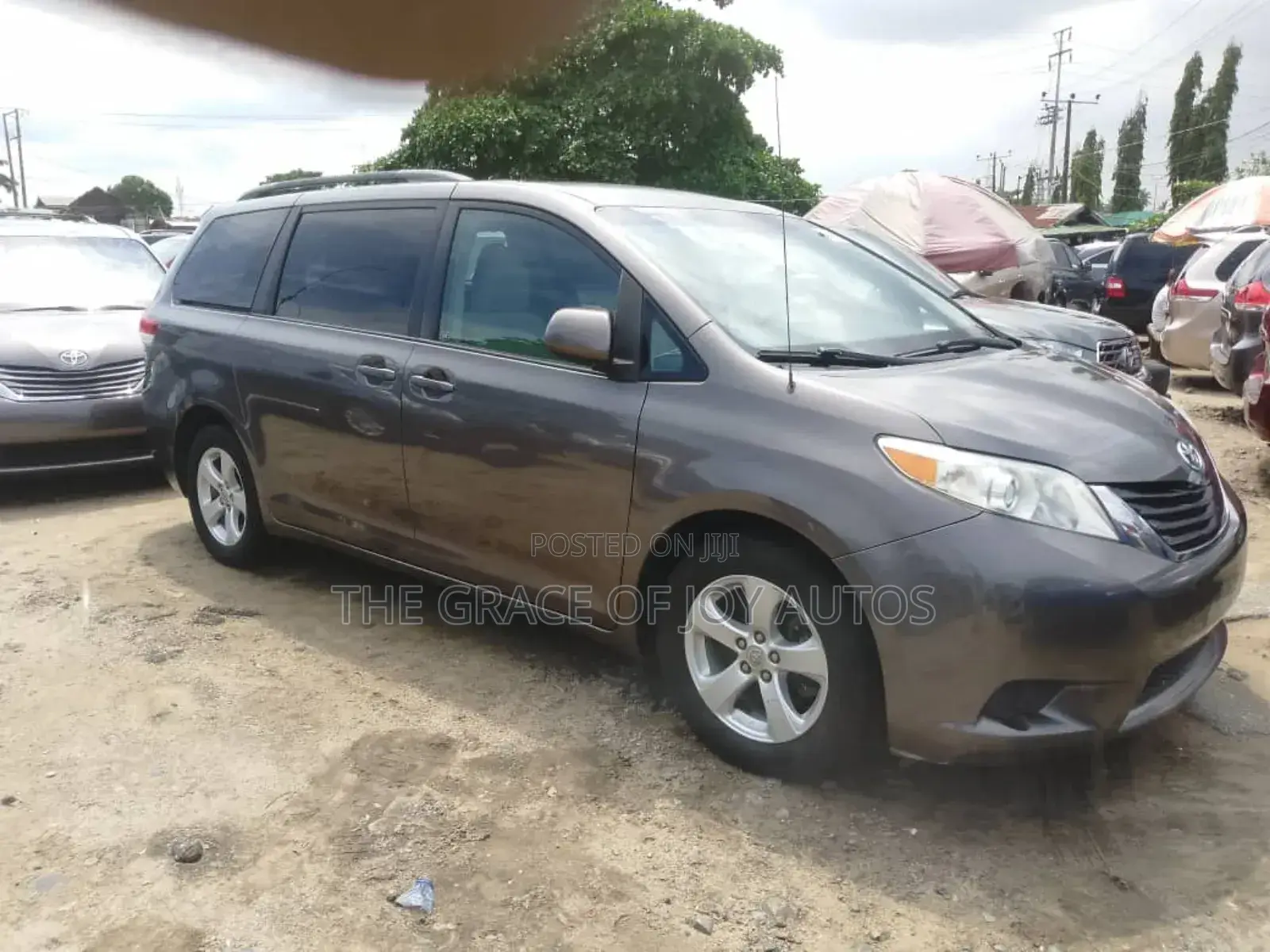 Toyota Sienna 2015 Gray