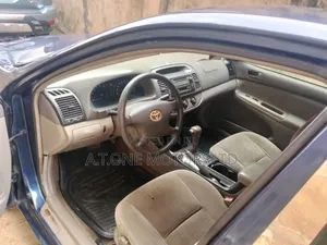 Toyota Camry LE 4dr Sedan (2.4L 4cyl 5M) 2003 Blue