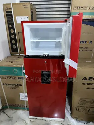 Hisense 204l Double Door Appliance – Integrated Water Dispenser