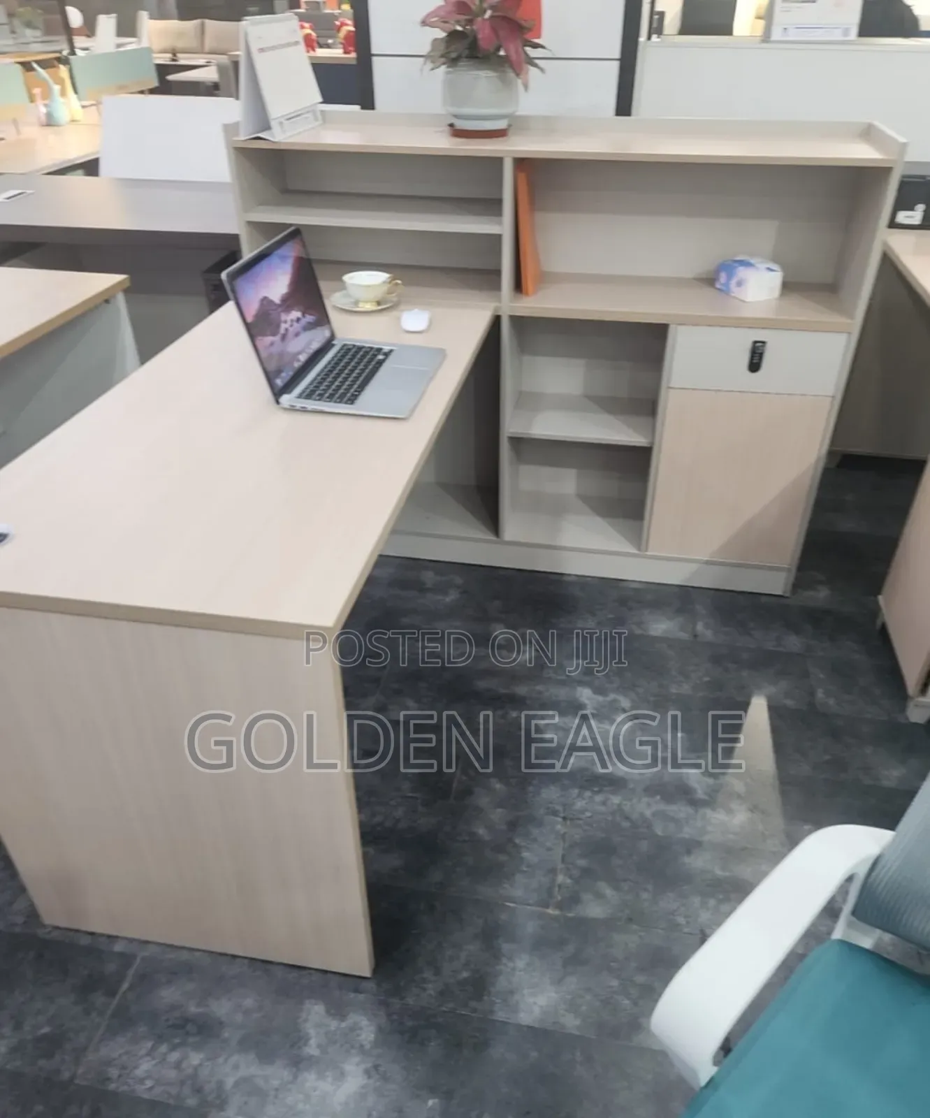Eexecutive Manager Table + Shelve