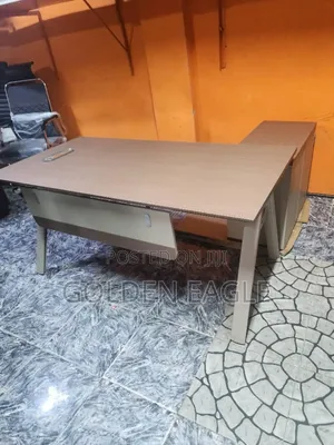 1.6m Executive Table
