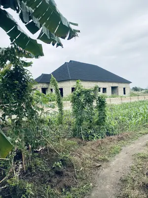 Beautiful Specious 3 Bedroom Bungalow in Epe Lagos for Sale