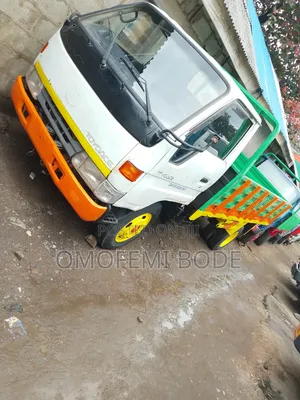 Toyota Dyna 200 Diesel Engine
