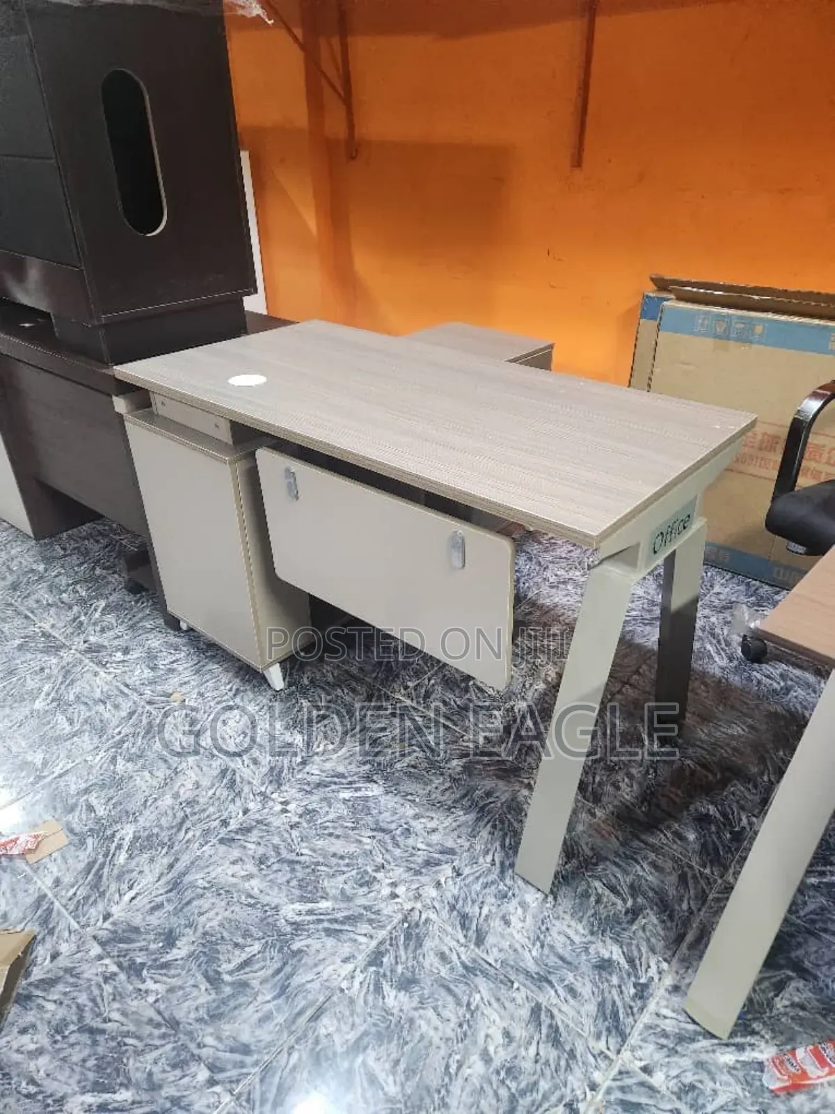 1.2m Mini Executive Table With Side Tabe