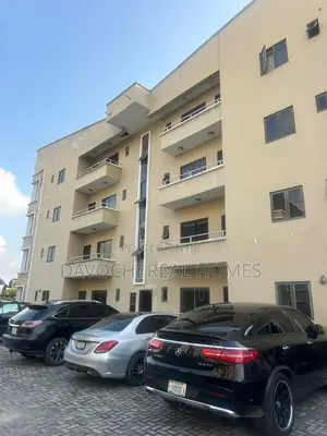 2bdrm Apartment in Harris Drive, Vgc, Lekki Phase 2 for rent