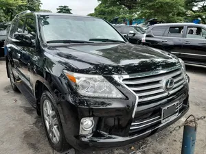 Lexus LX 570 AWD 2016 Black