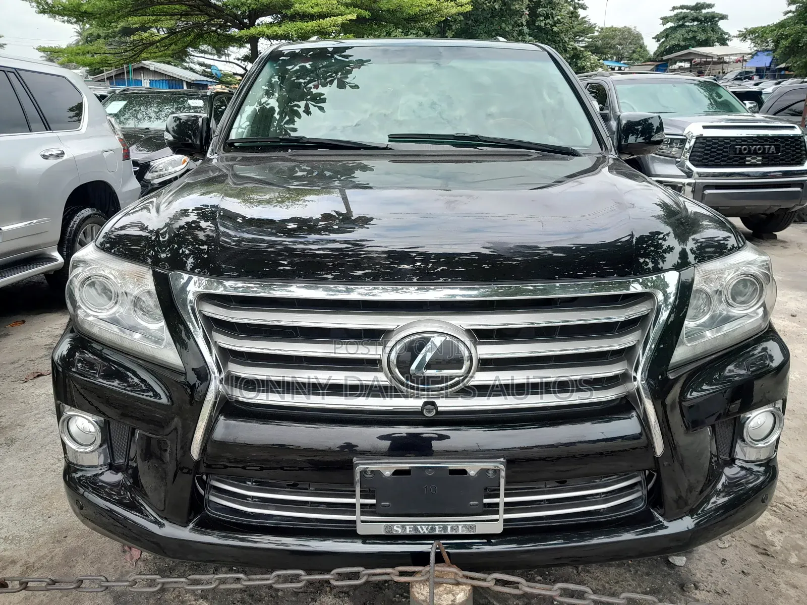 Lexus LX 570 AWD 2016 Black