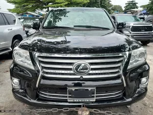 Lexus LX 570 AWD 2016 Black