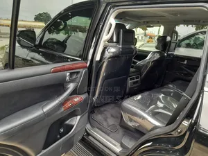 Lexus LX 570 AWD 2016 Black