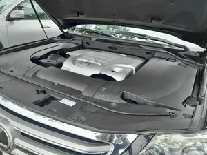 Lexus LX 570 AWD 2016 Black