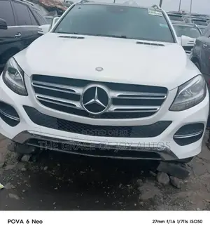 Mercedes-Benz GLE-Class GLE 350d 4MATIC 2017 White