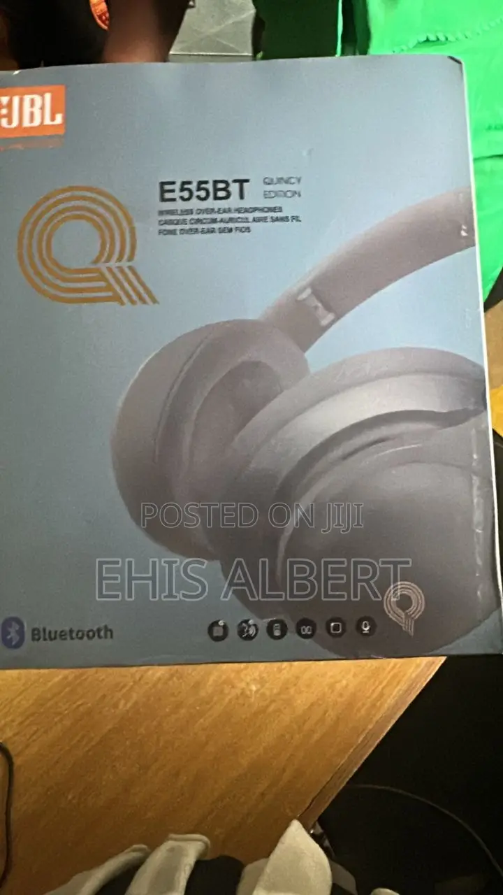 JBL E55bt Wireless Bt Headphone.