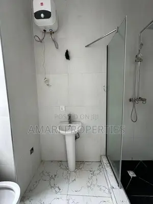 2bdrm House in Chevron for rent