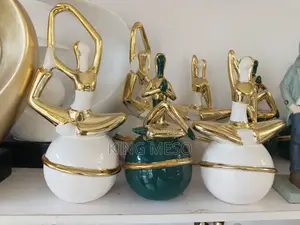 Figurine Shelf/Console Decor/Side Stool/Center Table Etc 
