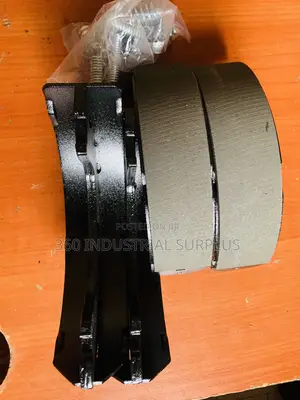 Genuine TRW Gs8777 Handbrake Shoes