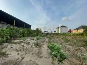 Land for Sale at Dakibiyu
Plot 813
Size 2,205sqm
C of O
Residential