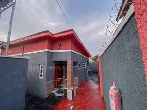 3bdrm Bungalow in Karinkapo Estate, Akala Express for sale